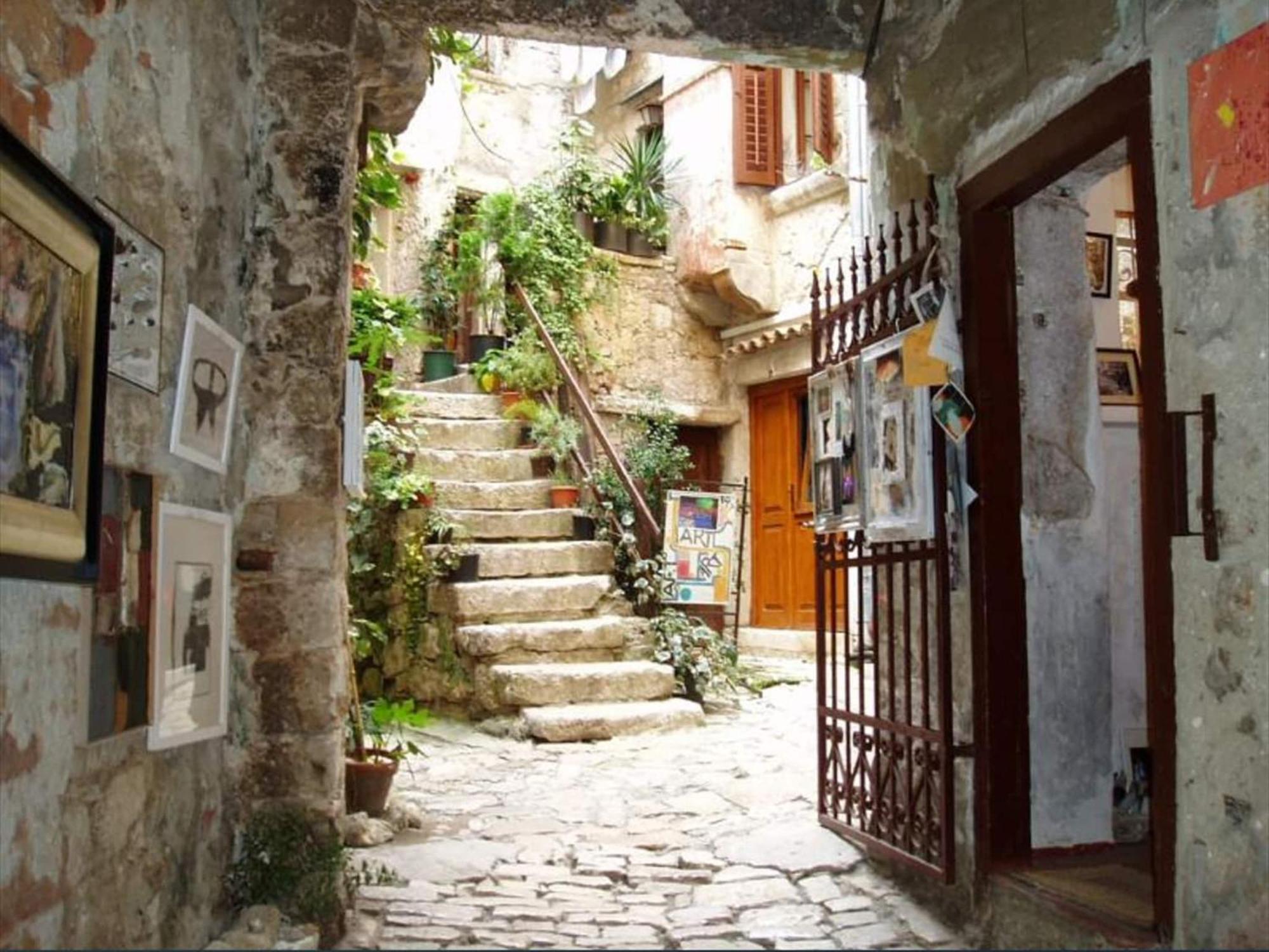 Apartments Vaal In Rovinj, With Balcony Exteriör bild